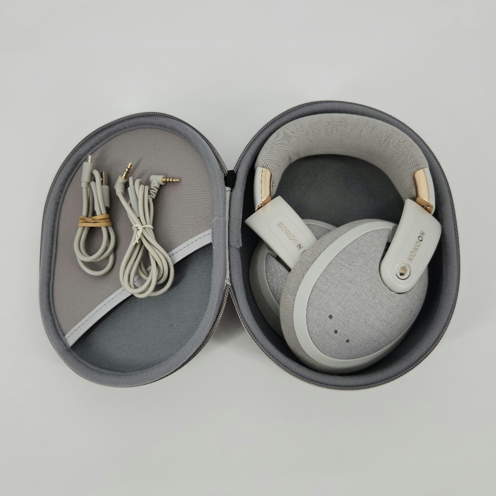 Kokoon Relax EEG Sleep Headphones – Over-Ear Wireless Bluetooth Headphones